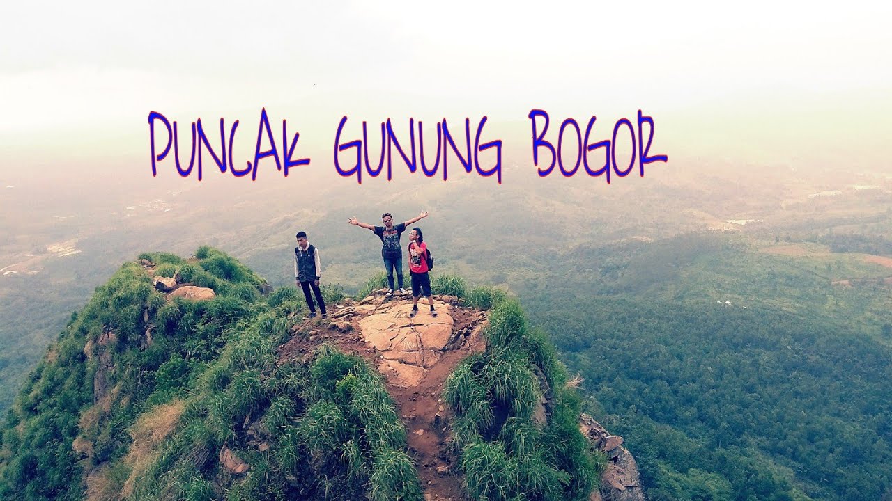 Puncak Gunung di Bogor 