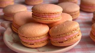 Soft macarons with buttercream filling- bake with me 🎀