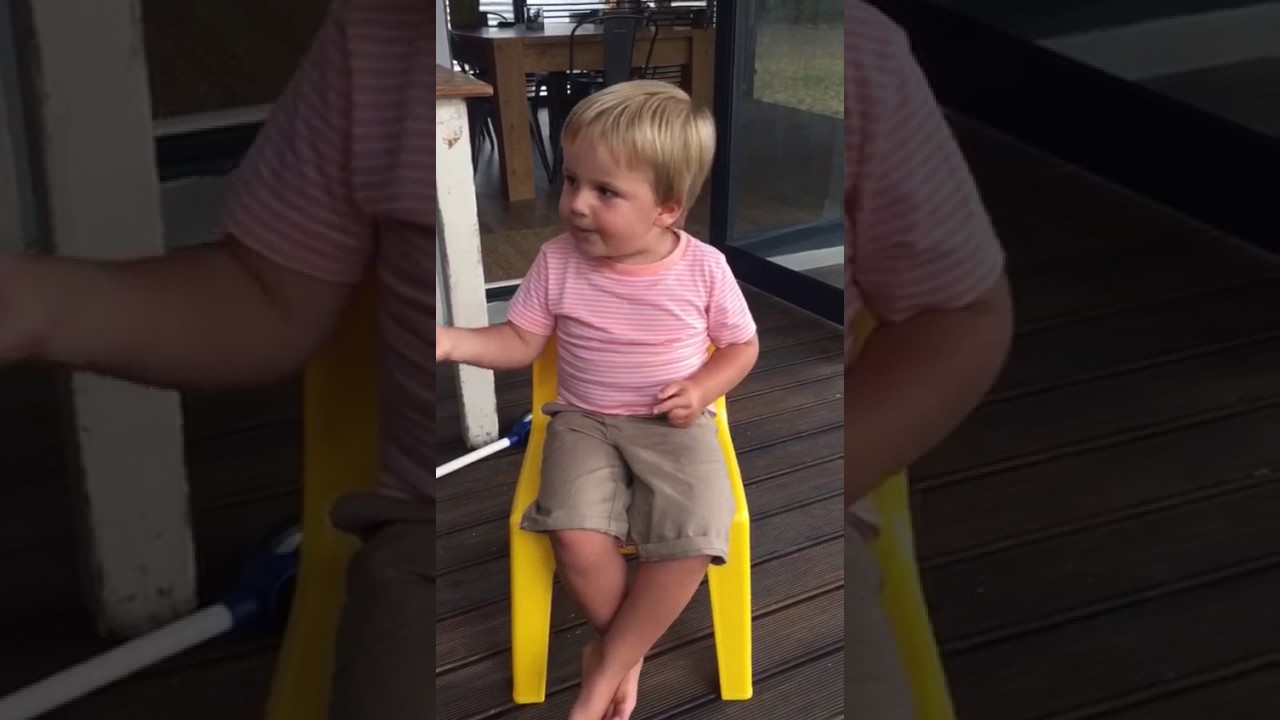 Little boy has "kids". Afrikaans video. YouTube