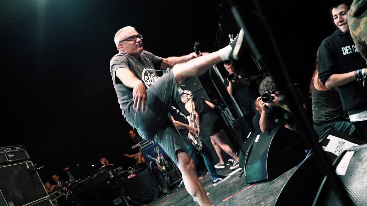 DESCENDENTS - Silly Girl (Multicam) live at Punk Rock Holiday 1.9