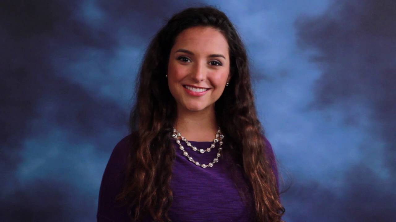 Grad Photos | Prestige Grad Portraits