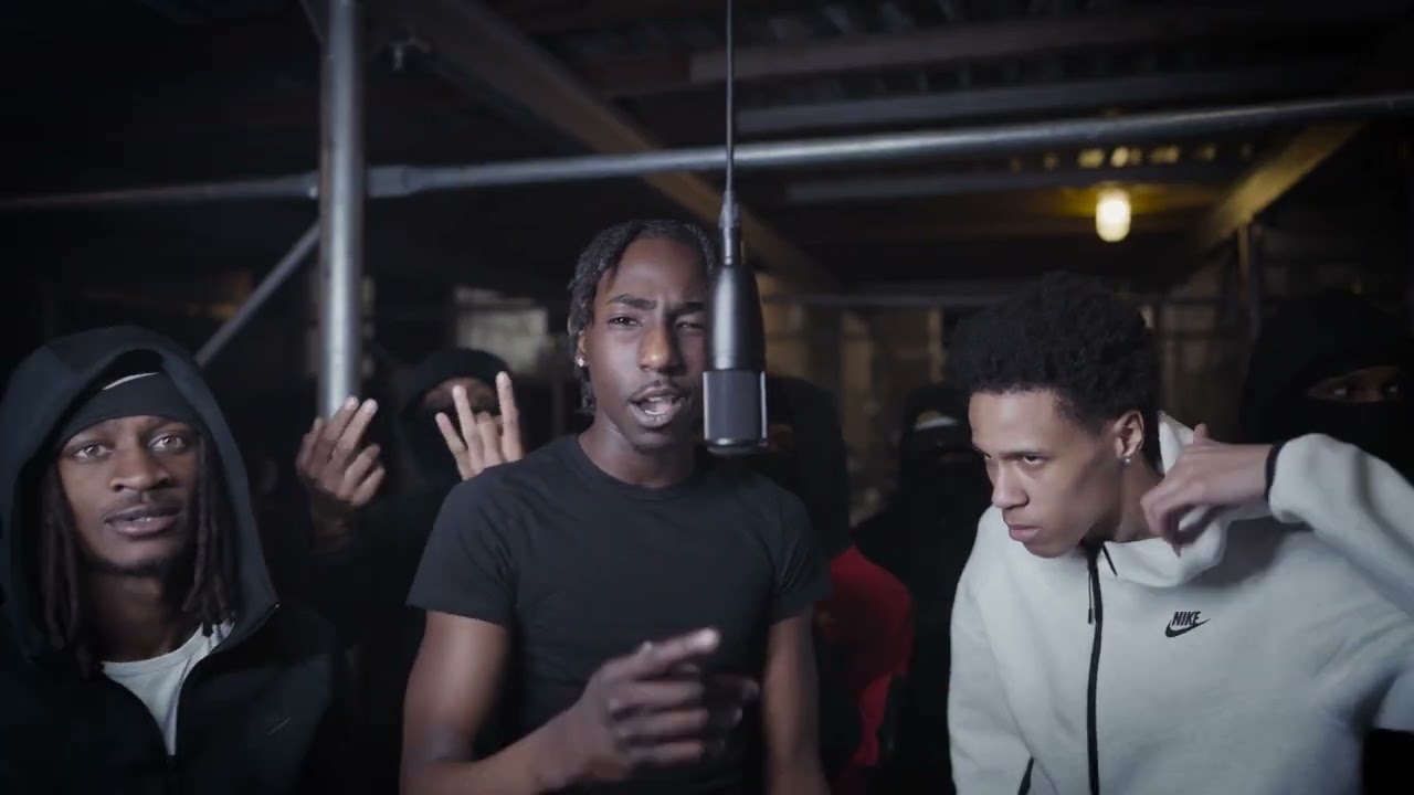 Humble Gz - Savage Life (WhoRunItNYC Performance) - YouTube