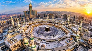 A breathtaking 360° aerial view of the Holy Kaaba and Masjid al-Haram in Makkah 🕋✨