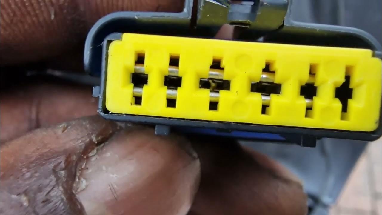 Troubleshooting Renault Clio Tail Light Malfunctions London Trini