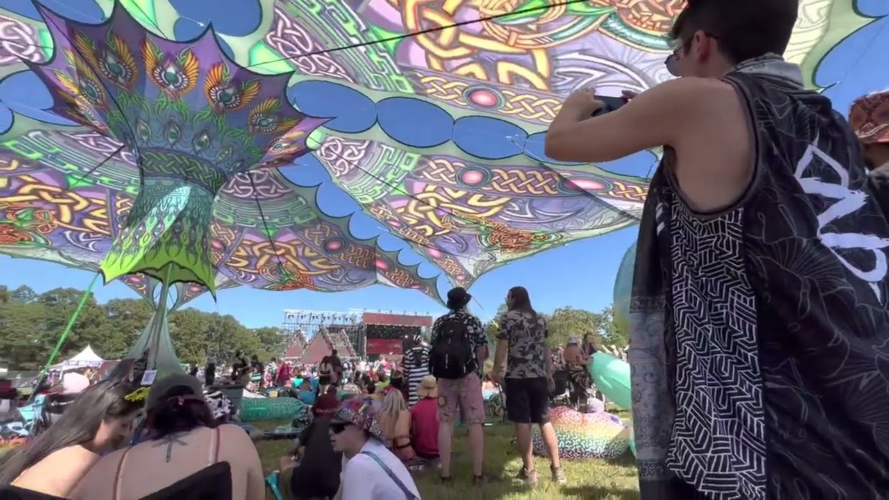 Watch Super Future - Satori - Wakaan Fest 2022 on YouTube Watch Super Future - Satori - Wakaan Fest 2022 on YouTube