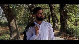 Enes - Umutsuzlukla Dikilmiş Gömlek