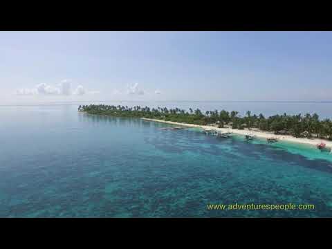 Philippines, Calanggaman island, very clean water, drone video from s/y Adventurer