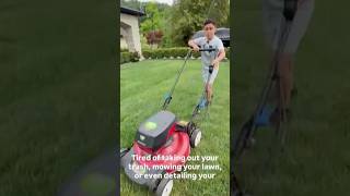 Young entrepreneurs use social media as a tool for landing old-fashioned summer jobs #shorts