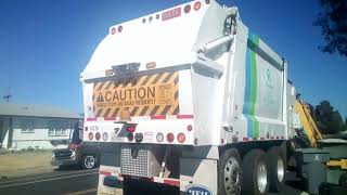 2024 autocar acx heil durapack python 13776 doing the green waste