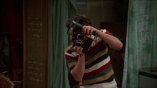 That '70s Show - Fez Snaps Pictures of Donna