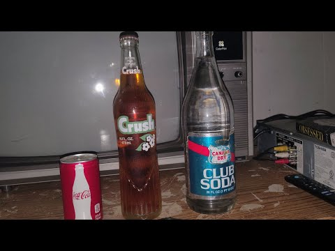 Drinking 3 Expired Sodas (1970s-2010s) + Bonus Appearance by the 1991 Pepsi Bottle