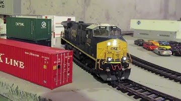 Ho CSX Intermountain ES44AC with DCC & Lok Sound