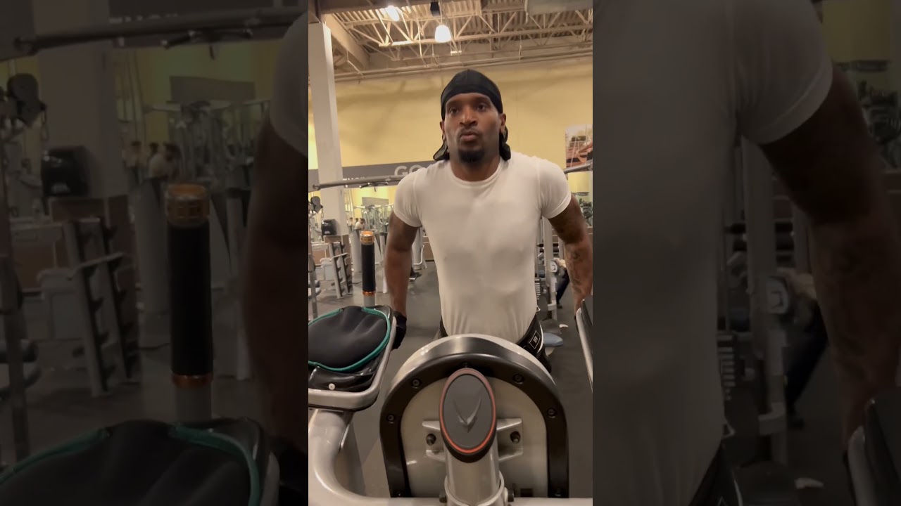 Dipset, Dispset, Dipset in the  🦅 with 45lbs weights 😱❗️❗️ 