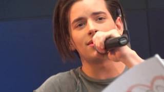 Vangelis Kakouriotis - Stand By Me Now (PLAYMEN ft. Christos Mastoras Cover) | Athens Metro Mall