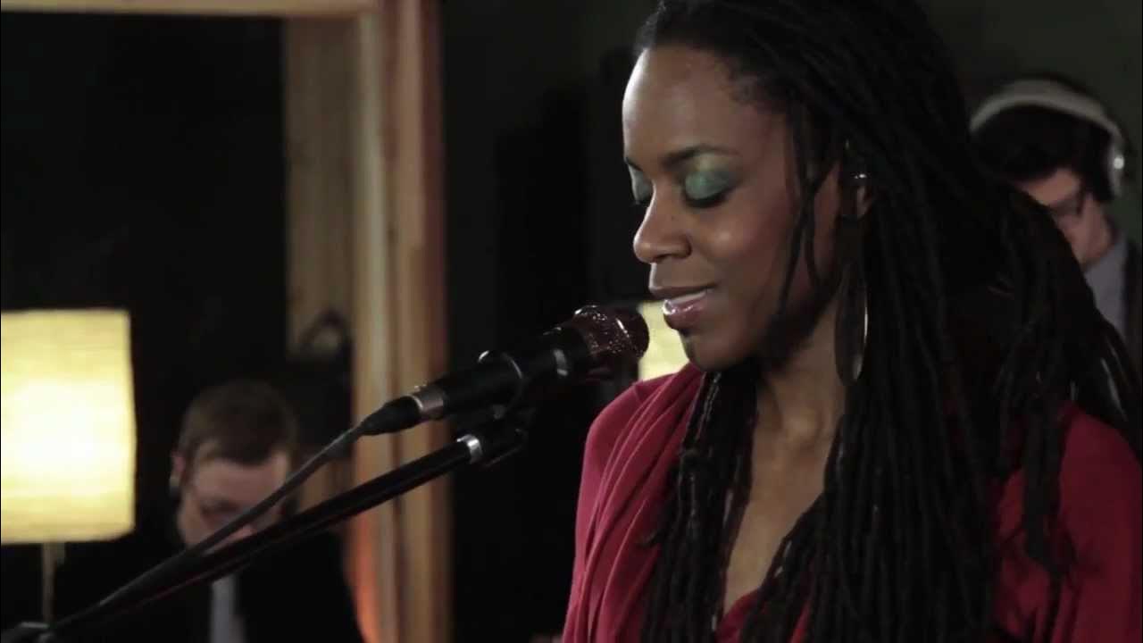 Akua naru poetry how does it feel now live performance youtube