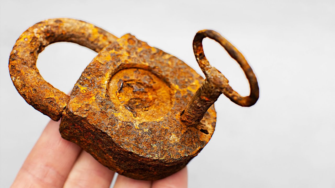 Very Rusty Padlock Restoration Golden and Black Lock