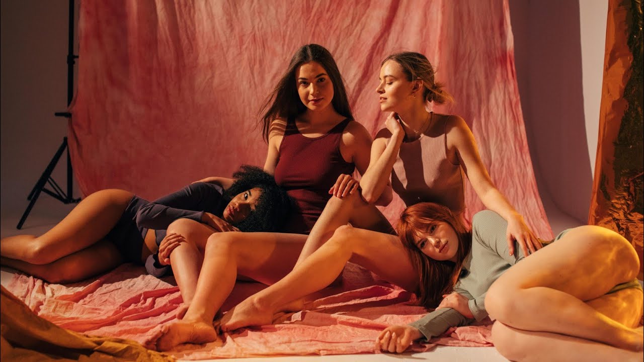 Inside Victoria’s Secret | Luxury Lingerie, Top Models & Global Glamour