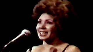 Shirley Bassey - GOLDFINGER / SING / Diamonds Are Forever / Day By Day (1974 TV Special in Japan