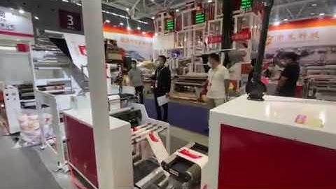 CW-1200SPG+OR doing interleaved/overlap draw string bag on roll machine