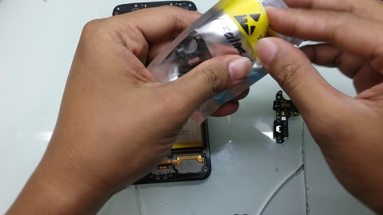 cara ganti papan konektor carger realme c1 mudah YouTube