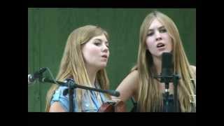 "Ain't No Ash Will Burn" - Paige Anderson and The Fearless Kin - Nevada City, California - 2012 chords