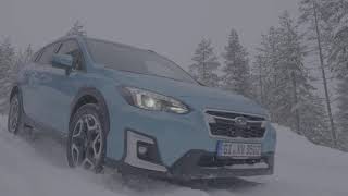 Consejos para conducir en invierno, sobre nieve, hielo y firmes deslizantes / Subaru