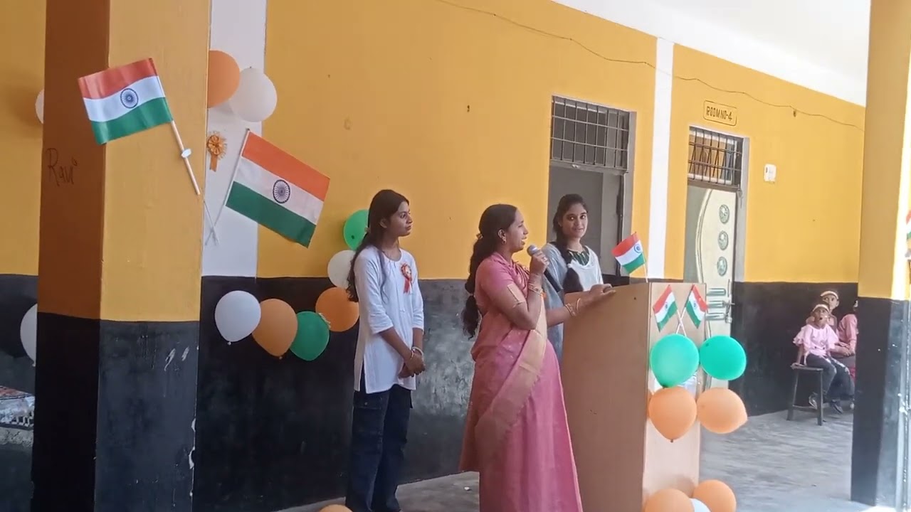 Speech by Mrs.Shweta ma'am Principal of G.S. Science Academy Majhuwa karchhana on independence day