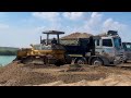 Work Failure Of Stuck Truck 25T ឡានដឹកដីកង់១២ ផុងកប់កង់បាត់