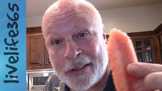 Mike Tries Pink Pineapple by livelife365 418 views 13 days ago 2 minutes, 35 seconds