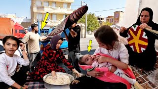 Download Lagu Nomadic Family Cleaning Day | Zainab Baking Traditional Bread \u0026 Grandma Making Handicrafts MP3 Download Lagu Nomadic Family Cleaning Day | Zainab Baking Traditional Bread \u0026 Grandma Making Handicrafts MP3