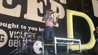 Neck Deep - She's a God (6/29/19) [First Time Live]