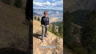 @traveloregon  #artofliving #canyon #roadtrip #views #mountains #oregon @oregonlife
