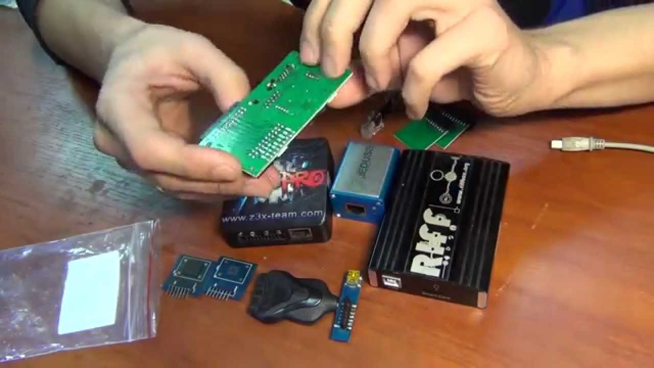 Небольшой обзорчик MOORC JTAG-ISP Adapter.