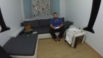 Syma X8 + Xiaomi Yi - indoor flight :)