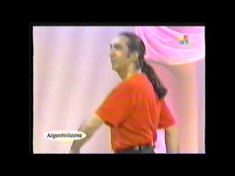 COQUI Y PAJARIN SAAVEDRA bailan con reina una alla por 1999
