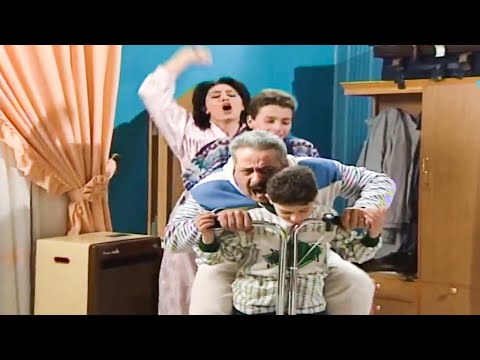 بعد تعب سنين و أخيرا العيلة ركبت عالبسكليت الله و أكبر شكو شكو