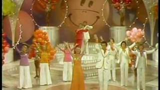 Brady Bunch Hour: Happy Medley