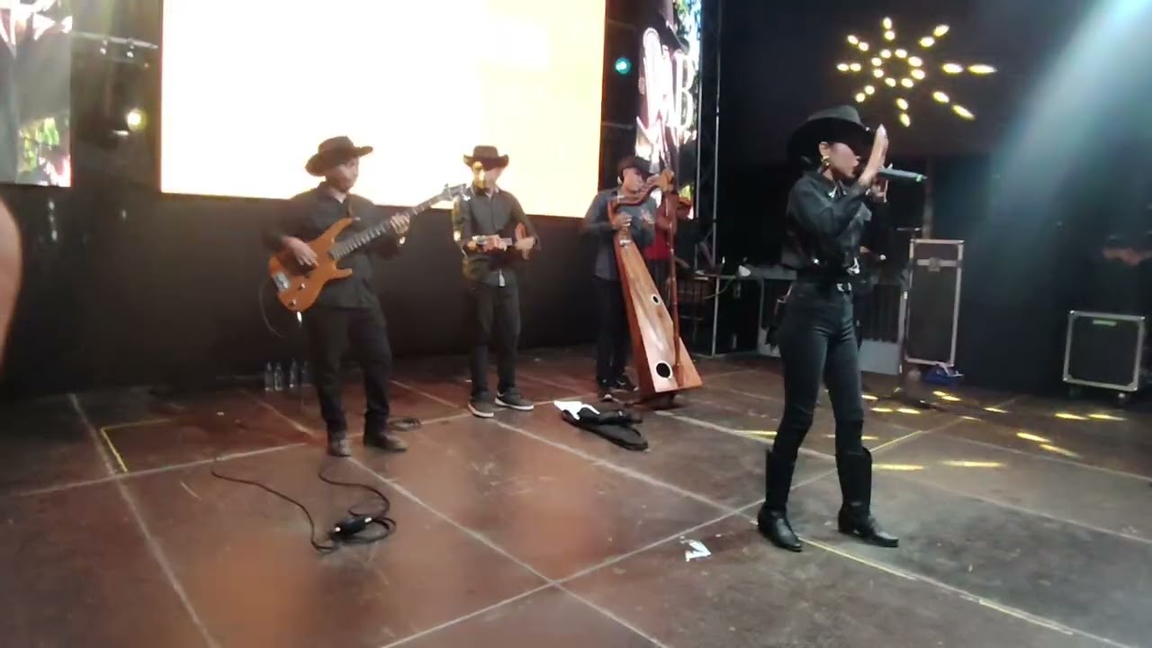 Lista pa la batalla - Adriana Boada en vivo