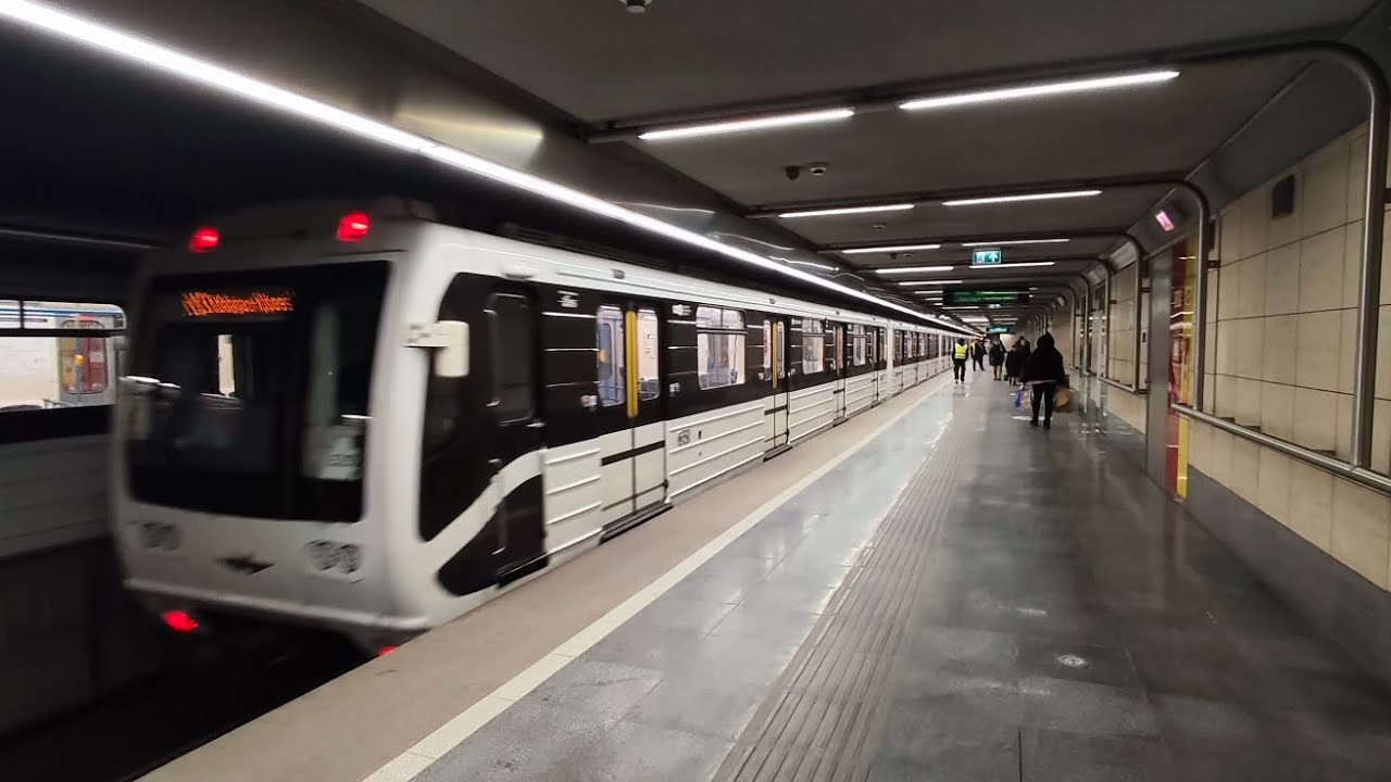 Metrovagonmash 81.717.2K (BKK Budapest) - M3, ➡️: Újpest-központ