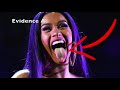 Cardi B's Bad Smell Caused By Long Nails?!