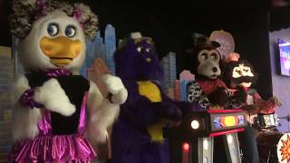 chuck e cheese boardman