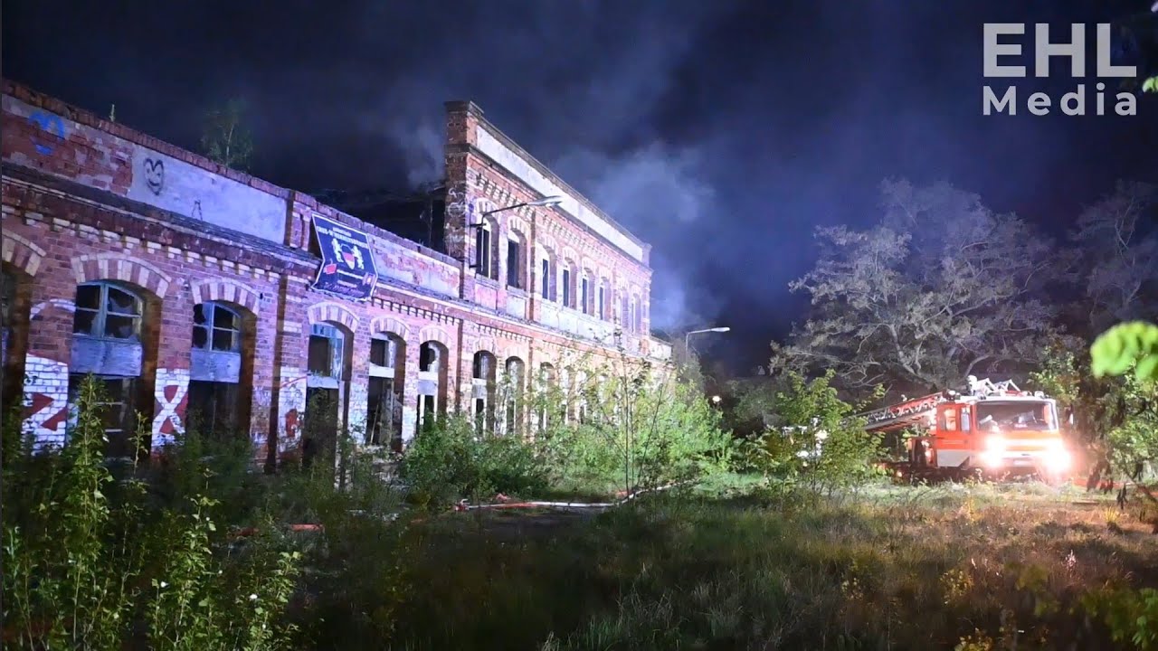 Brand altes Fabrikgelände in Leipzig-Neulindenau - Feuerwehren im Großeinsatz am 13.04.2024