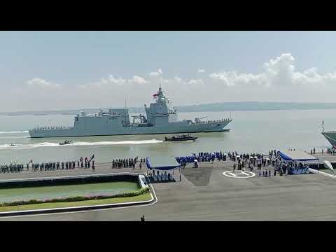Detik2 KRI Prabu Siliwangi 321Tiba di Surabaya