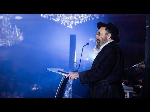 הרב ברוין כל מציאותו של השליח זה להביא לימות המשיח 