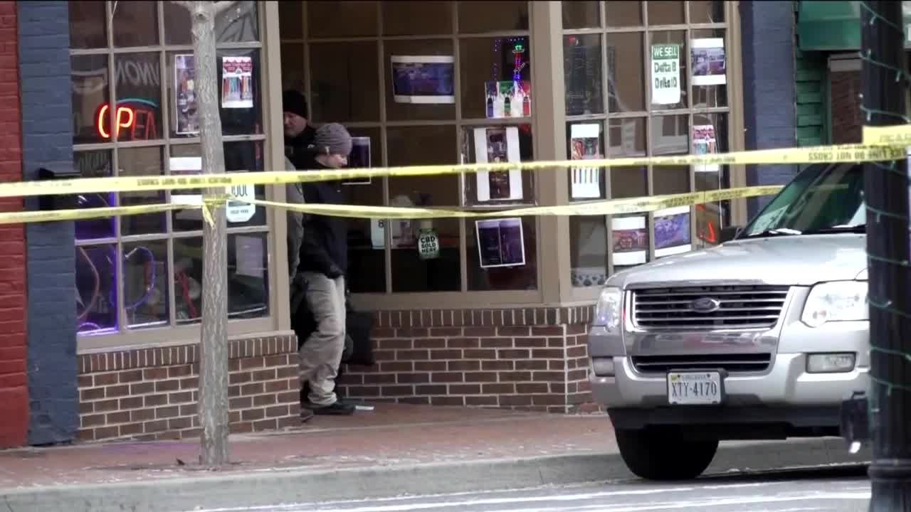 High school student killed, 4 injured in hookah bar shooting near ...