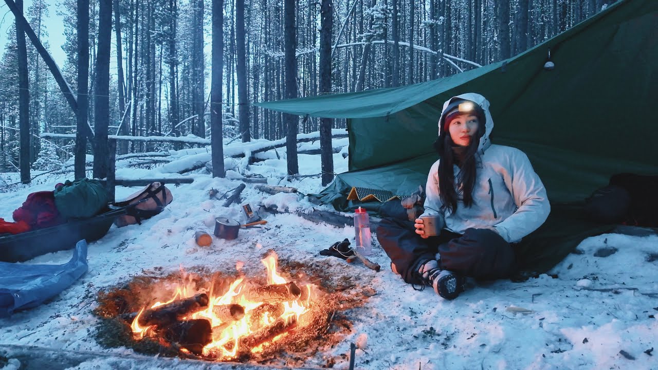 Solo Winter Camping - Sleeping In A Tarp Shelter - YouTube