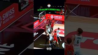 19 Year Old Canada Player Dunk It From The Sky