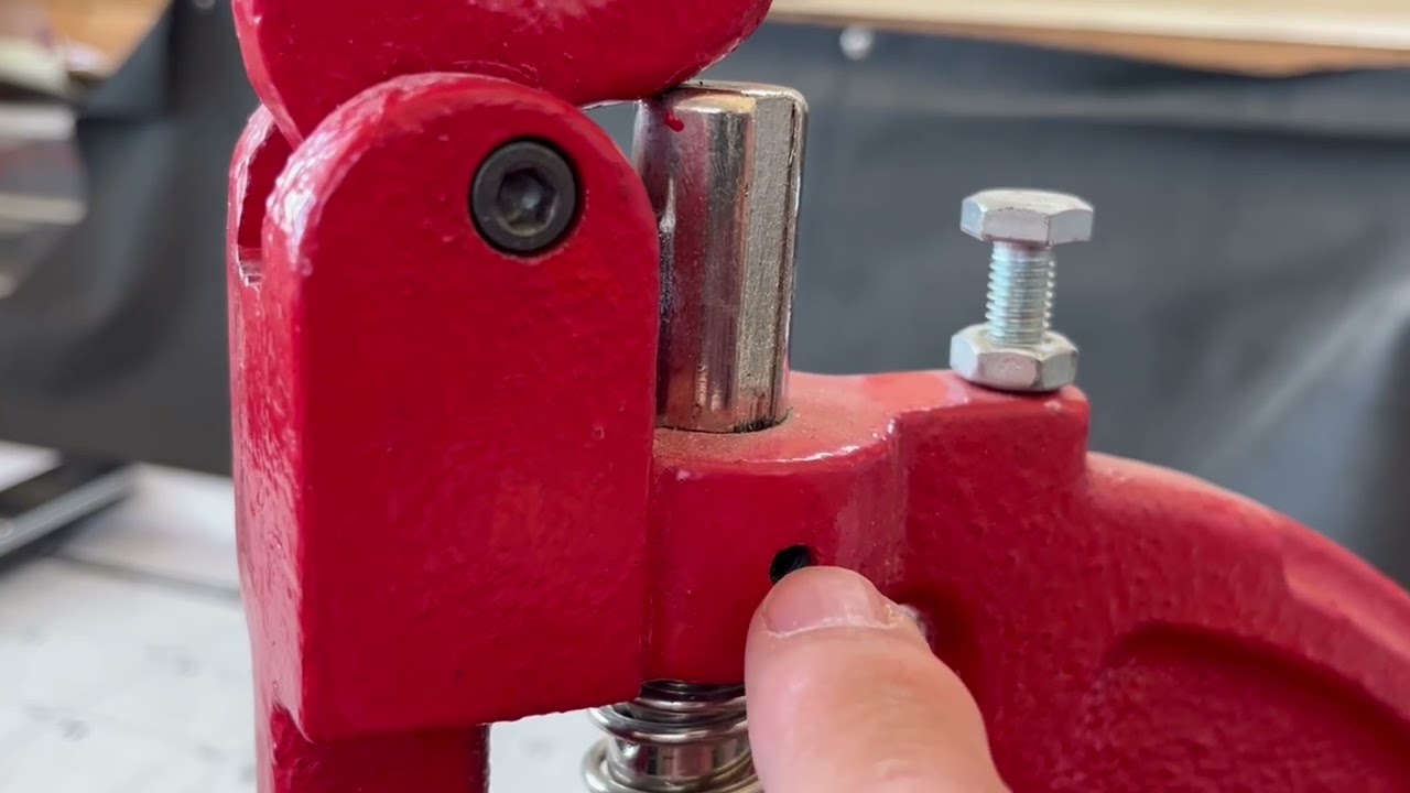 Adjusting Tandy Hand Press