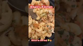 My First Time Trying Sweet Chili Chicken Mac & Cheese #shorts #juvigotti #khalilskitchen #foodreview