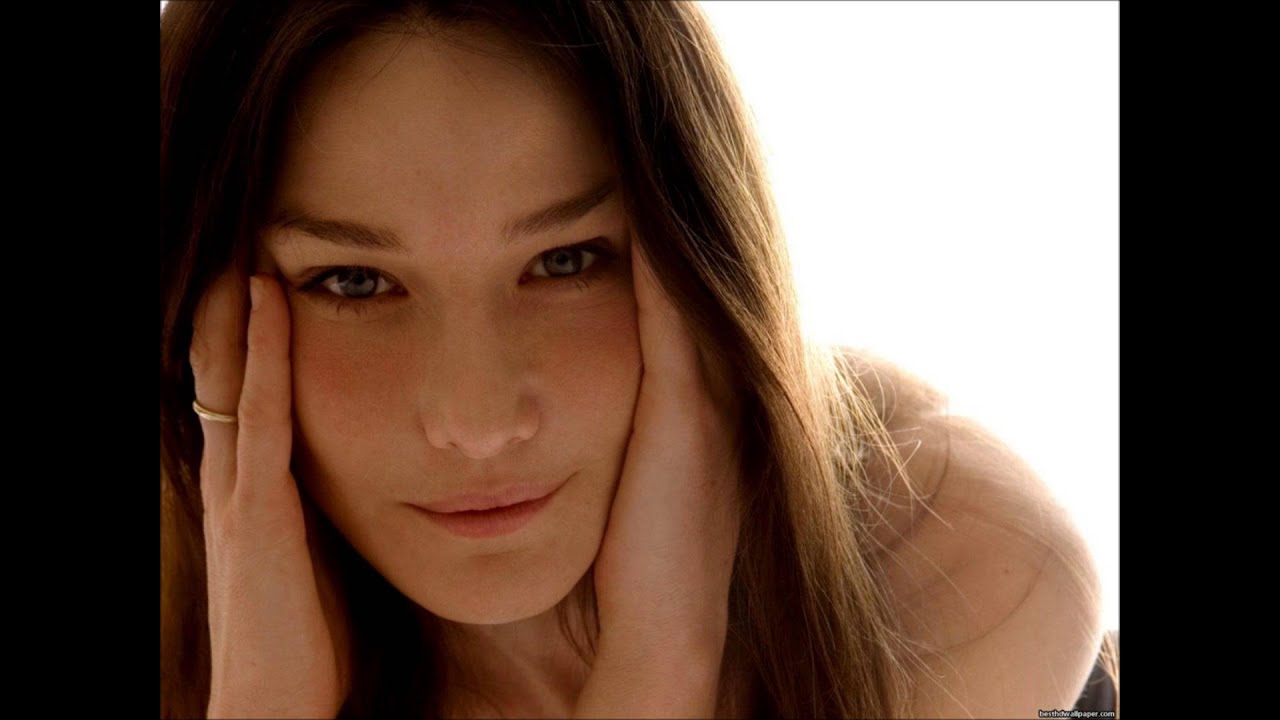 Carla Bruni - Quelqu'un m'a dit (trilhasemfim2) remix